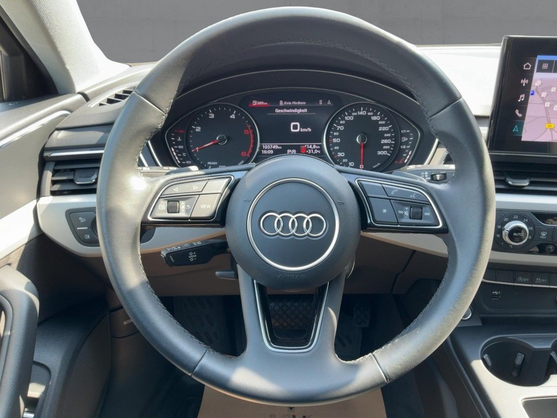 Audi A4 Avant Advanced