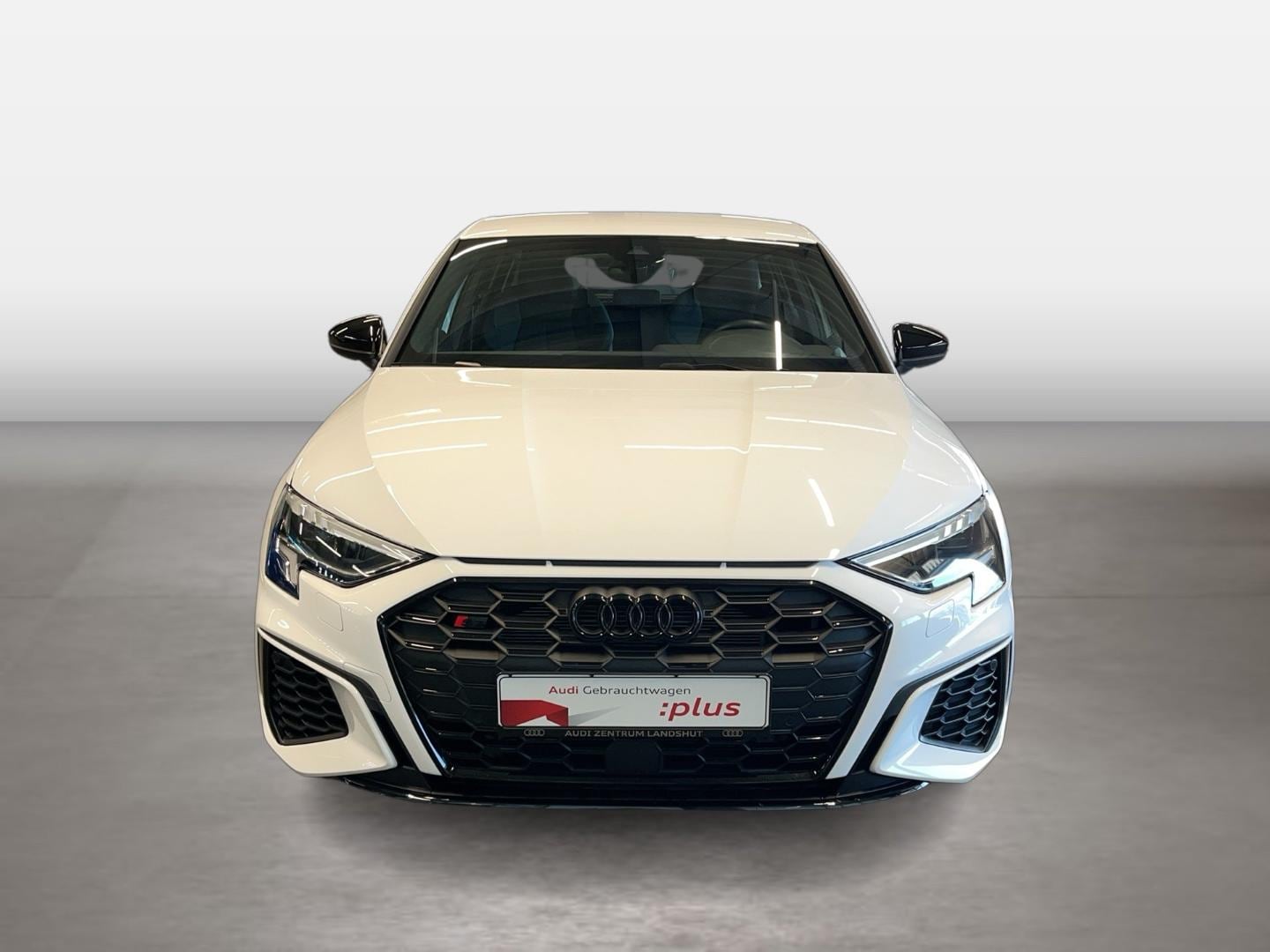 Bild über Audi S3 Sportback TFSI quattro S tronic - für weitere Informationen kontaktieren Sie den Audi Partner