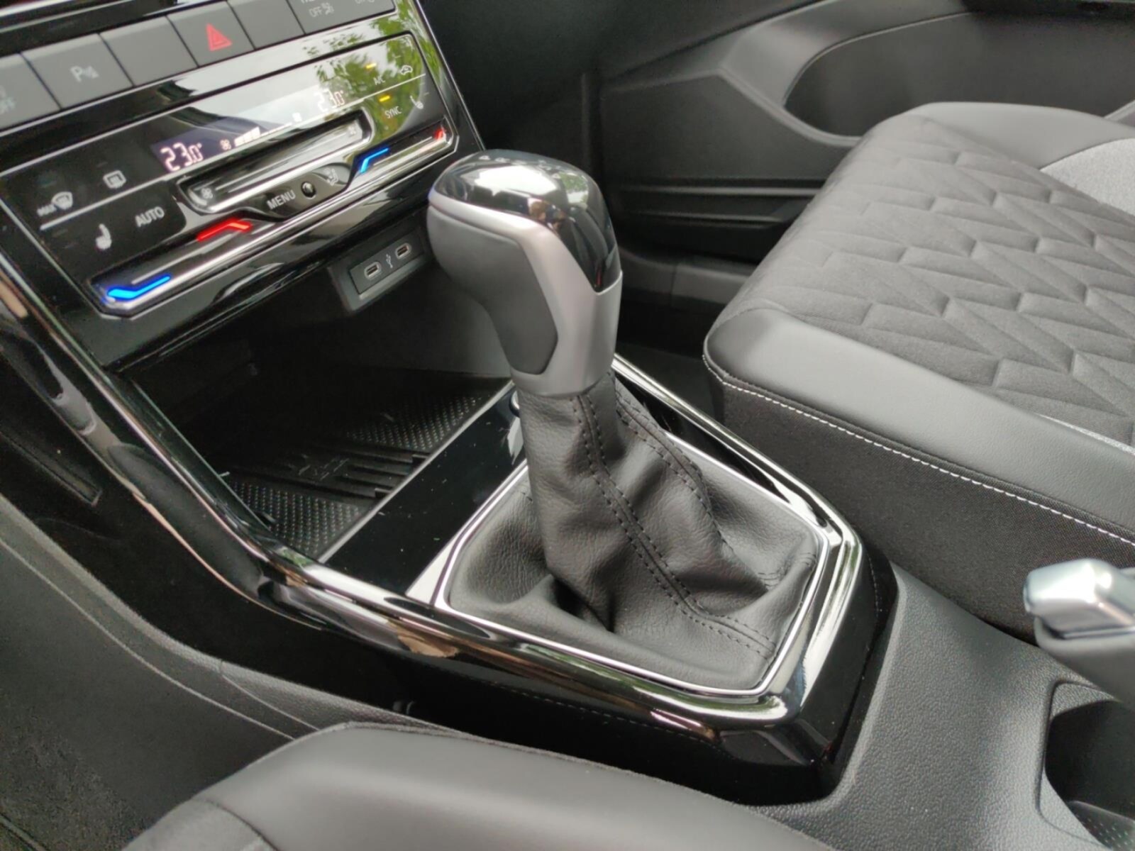 Volkswagen T-Cross – Bild 13
