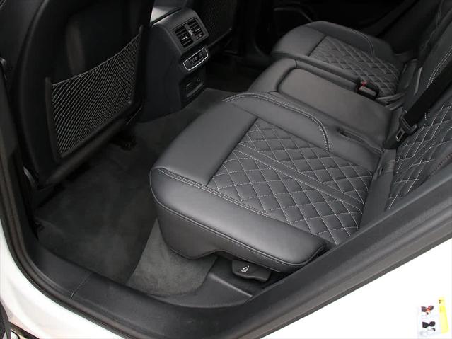 2025 AUDI SQ5 - Image 28