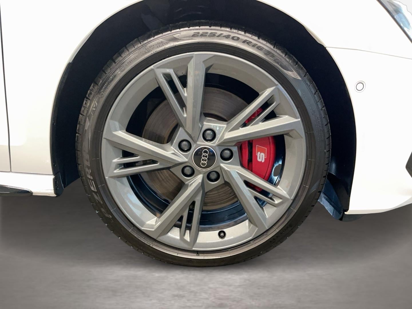 Bild über Audi S3 Sportback TFSI quattro S tronic - für weitere Informationen kontaktieren Sie den Audi Partner