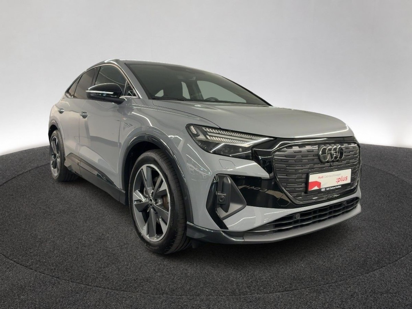 Bild über Audi Q4 Sportback e-tron 55 e-tron quattro - für weitere Informationen kontaktieren Sie den Audi Partner