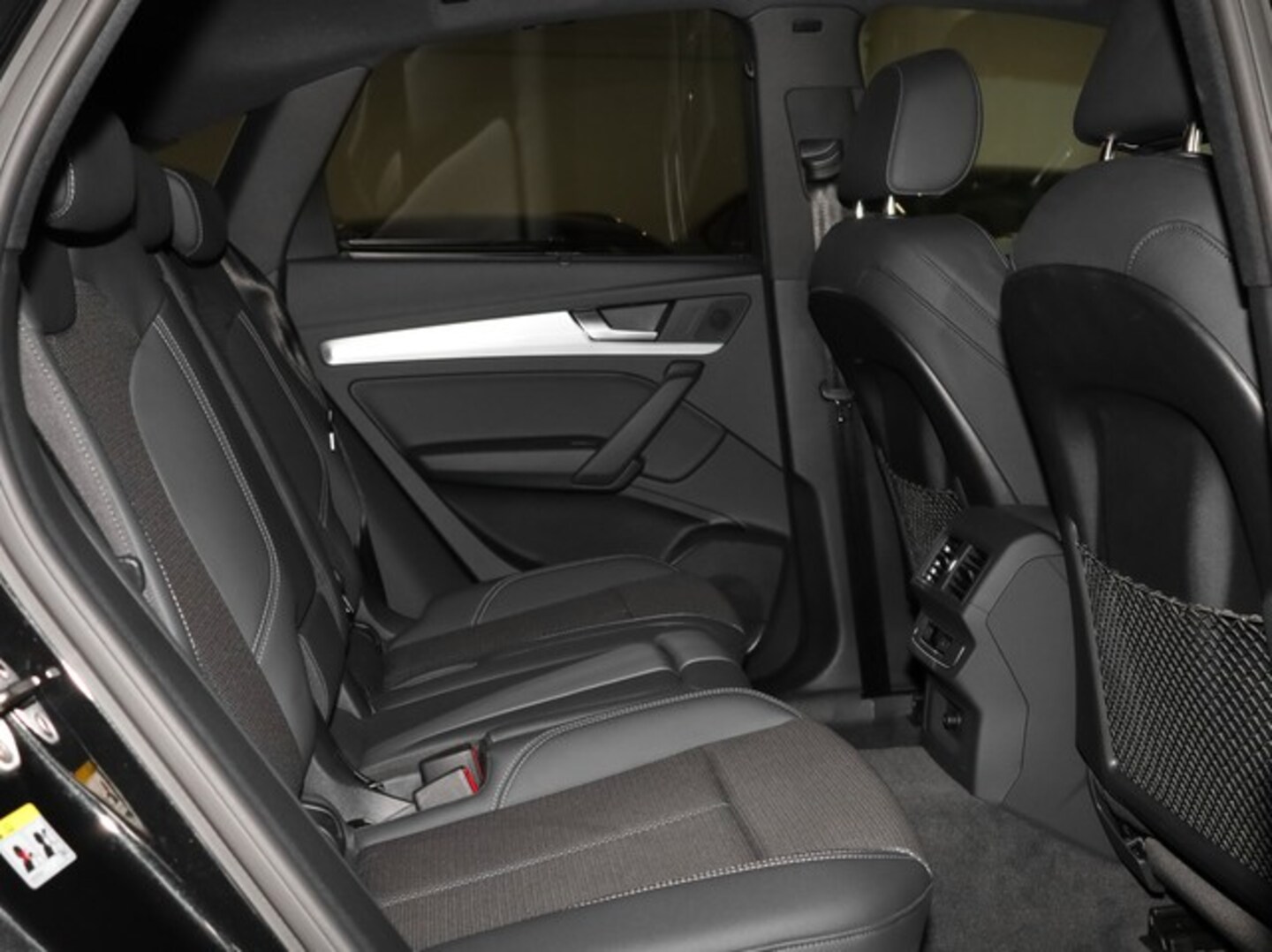 Bild über Audi Q5 Sportback 40 TFSI quattro S tronic - für weitere Informationen kontaktieren Sie den Audi Partner