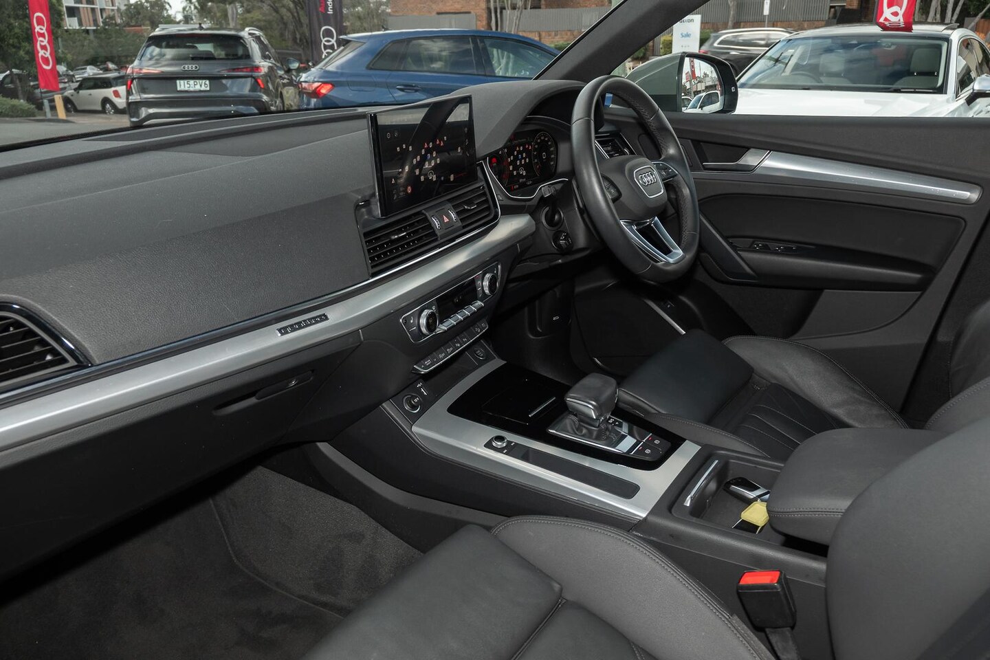 Image about Audi Q5 Sportback 40 TDI quattro S tronic