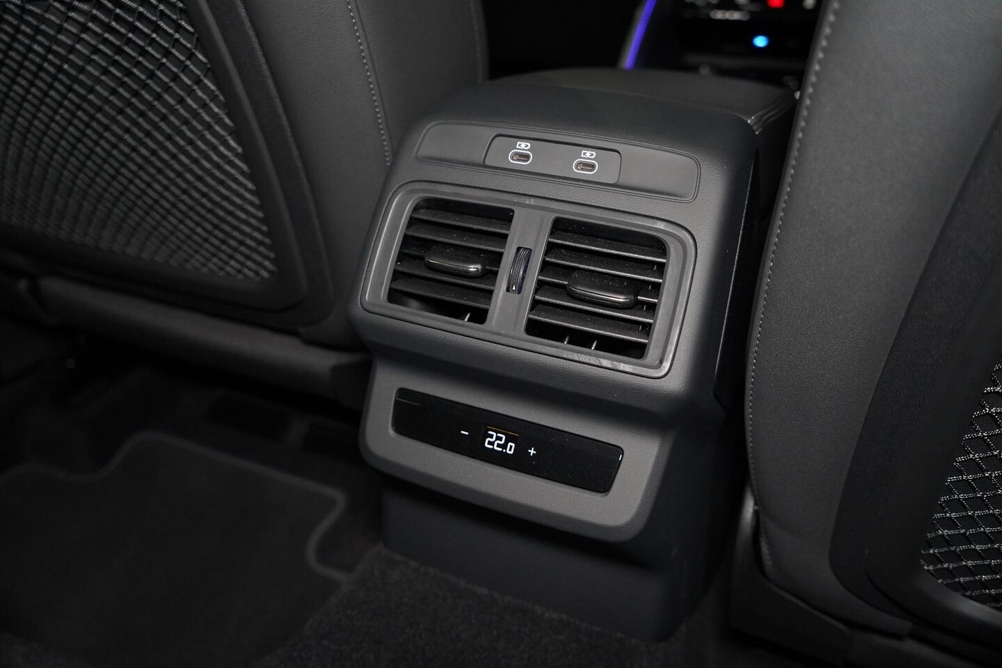 Image about Audi Q5 SUV TDI quattro 150 kW sport