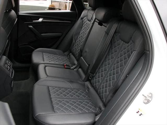2025 AUDI SQ5 - Image 32