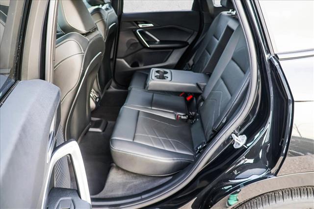 2025 BMW X1 - Image 21
