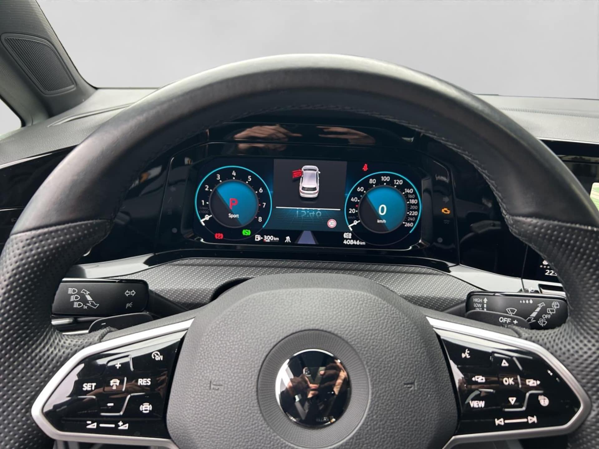 Volkswagen Golf R-Line