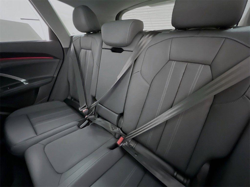 2025 Audi Q5 Premium Plus - Photo 22
