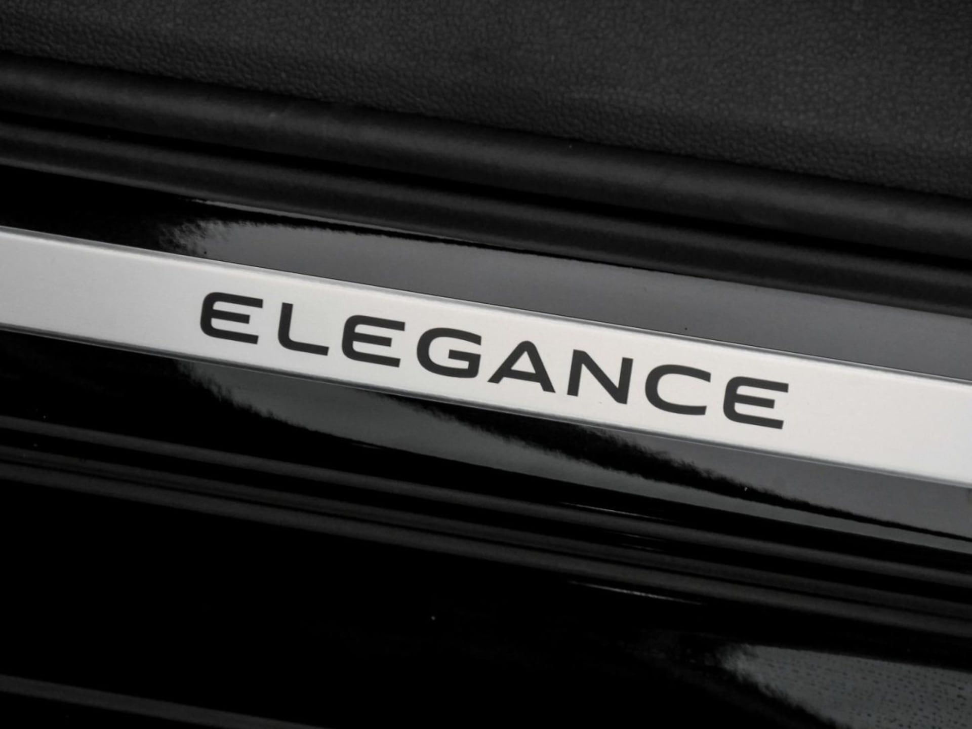 Volkswagen Passat Elegance