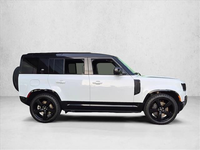 2023 Land Rover Defender