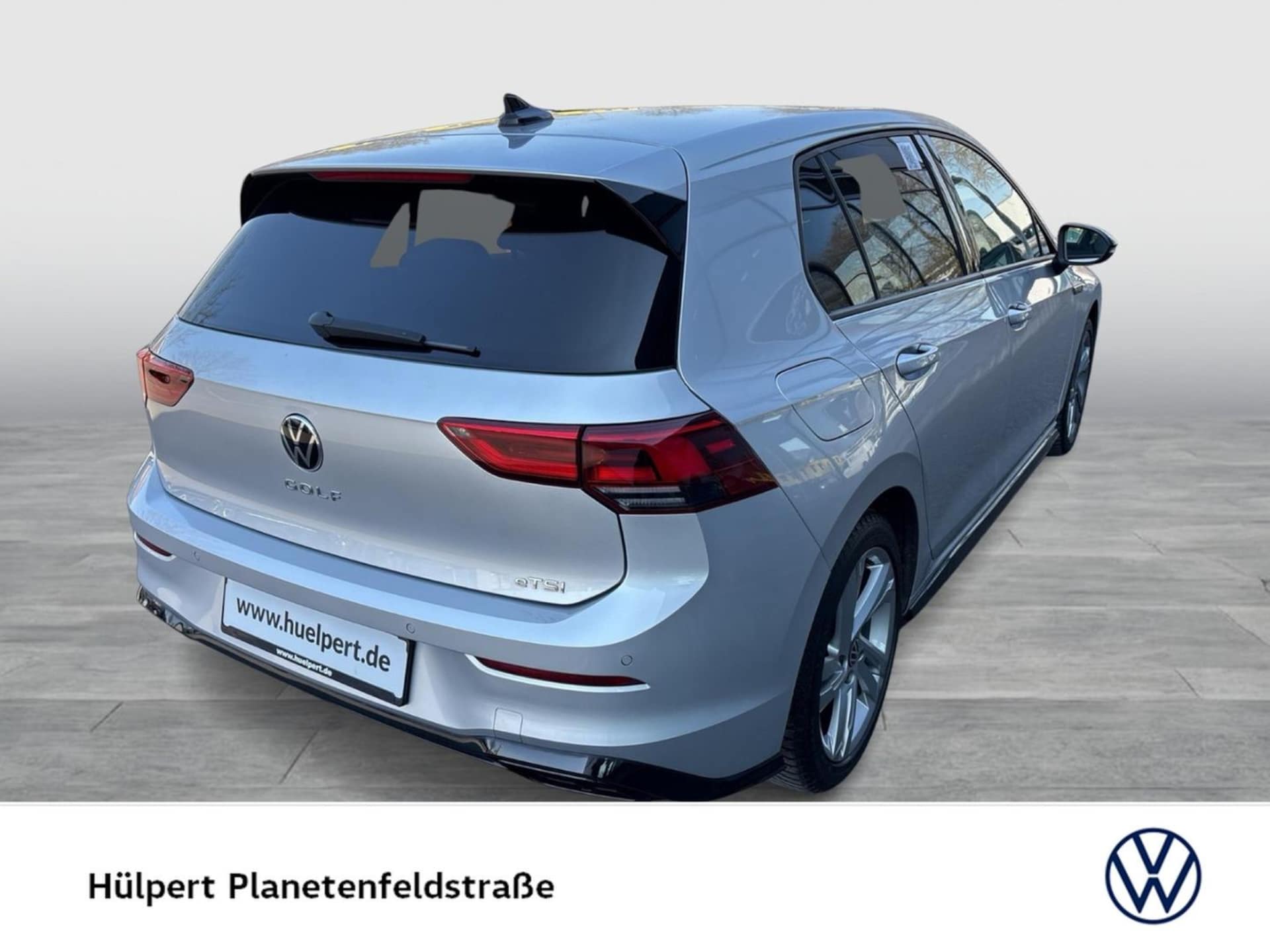 Volkswagen Golf R-Line