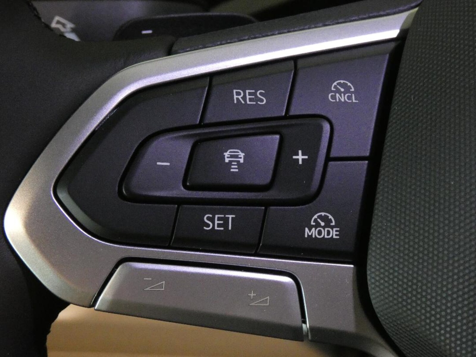 Volkswagen Multivan Langversion – Bild 30