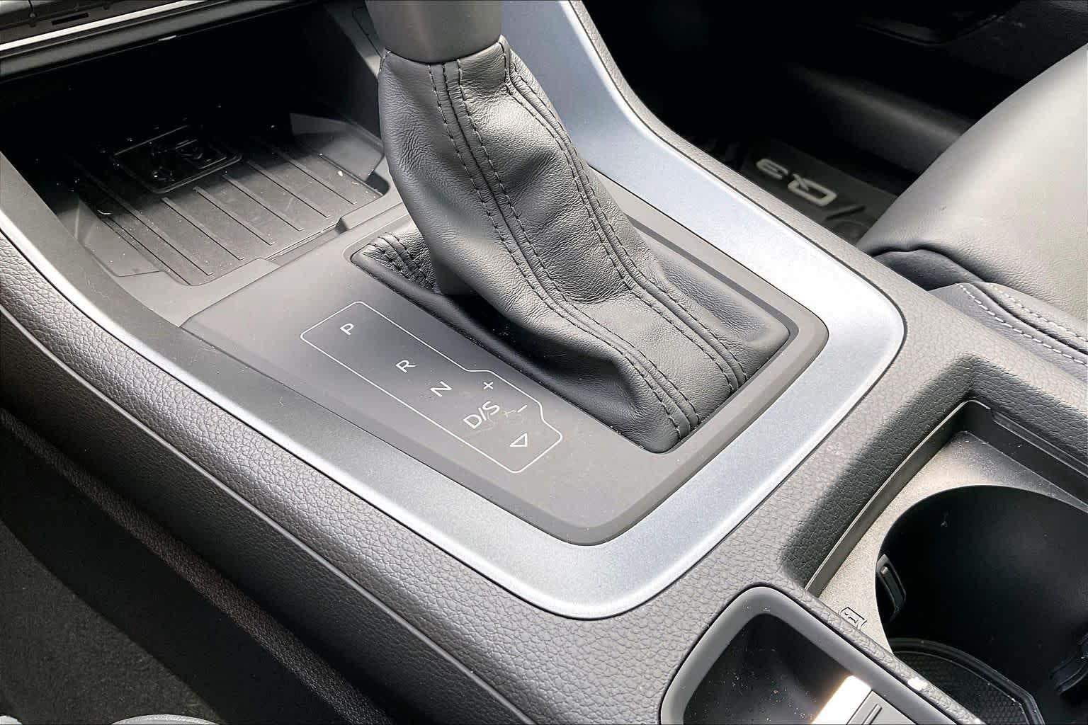 2025 Audi Q3 S Line Premium - Photo 33