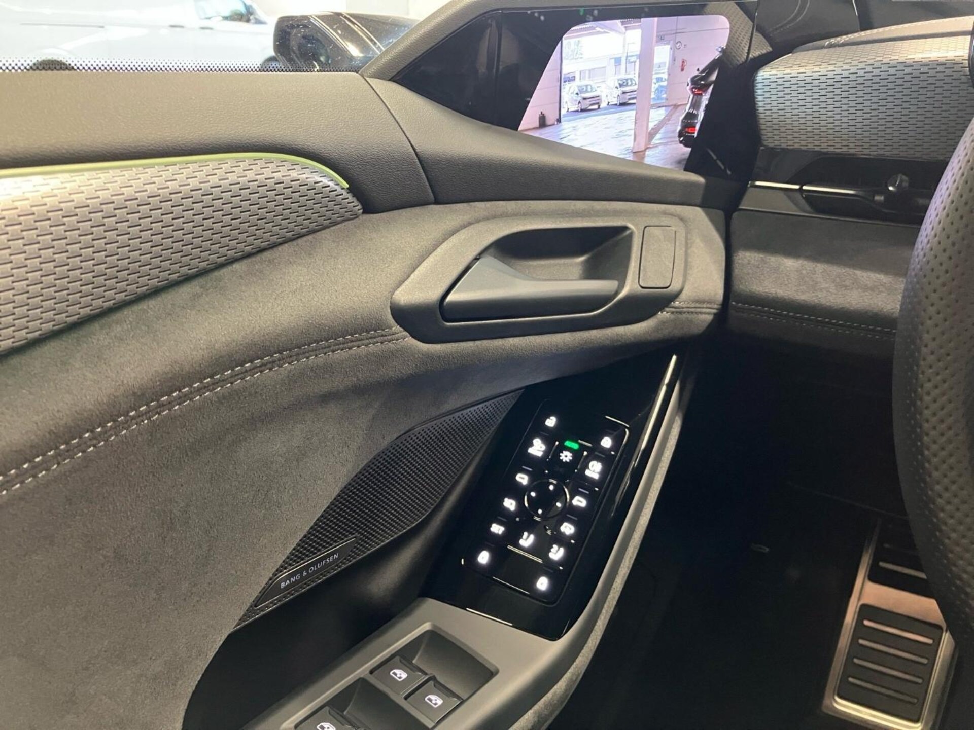 Audi A6 Avant e-tron edition one