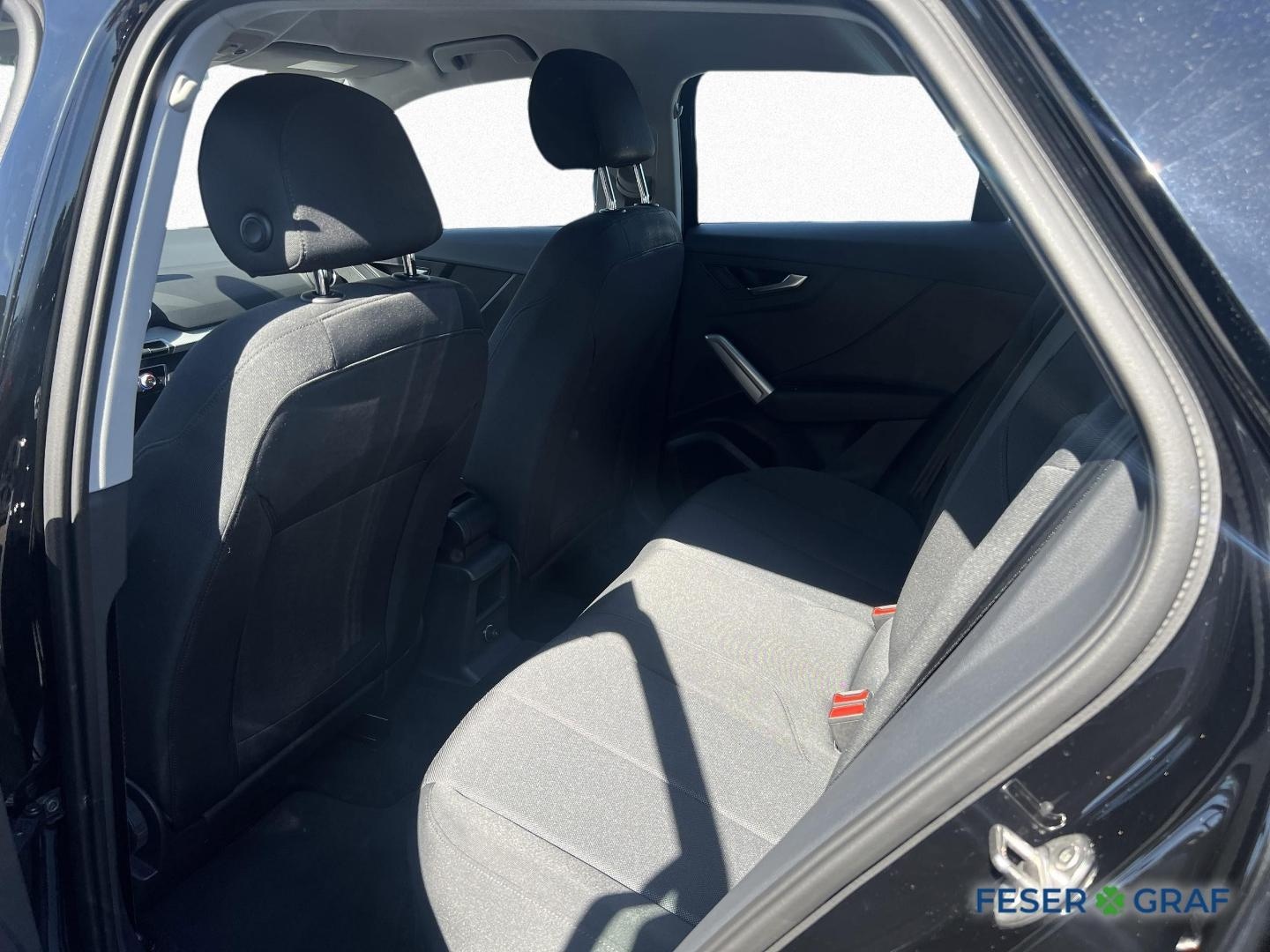 Bild über Audi Q2 30 TFSI Schaltgetriebe - für weitere Informationen kontaktieren Sie den Audi Partner