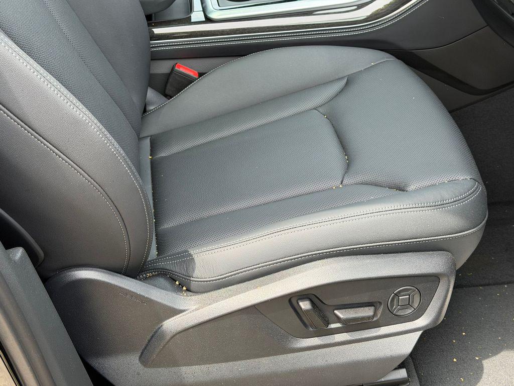 2026 Audi Q7 Premium Plus - Photo 7