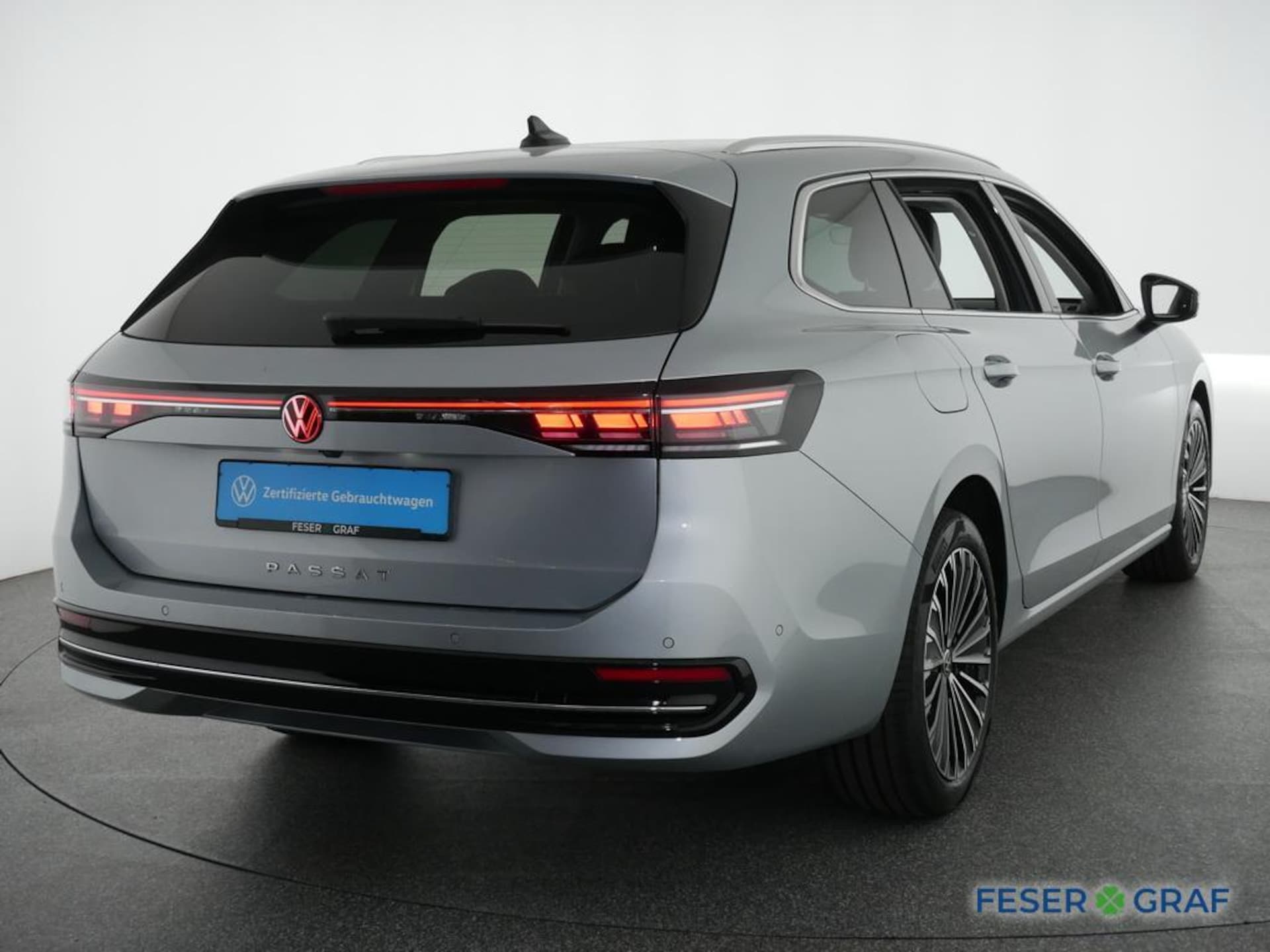 Volkswagen Passat Elegance