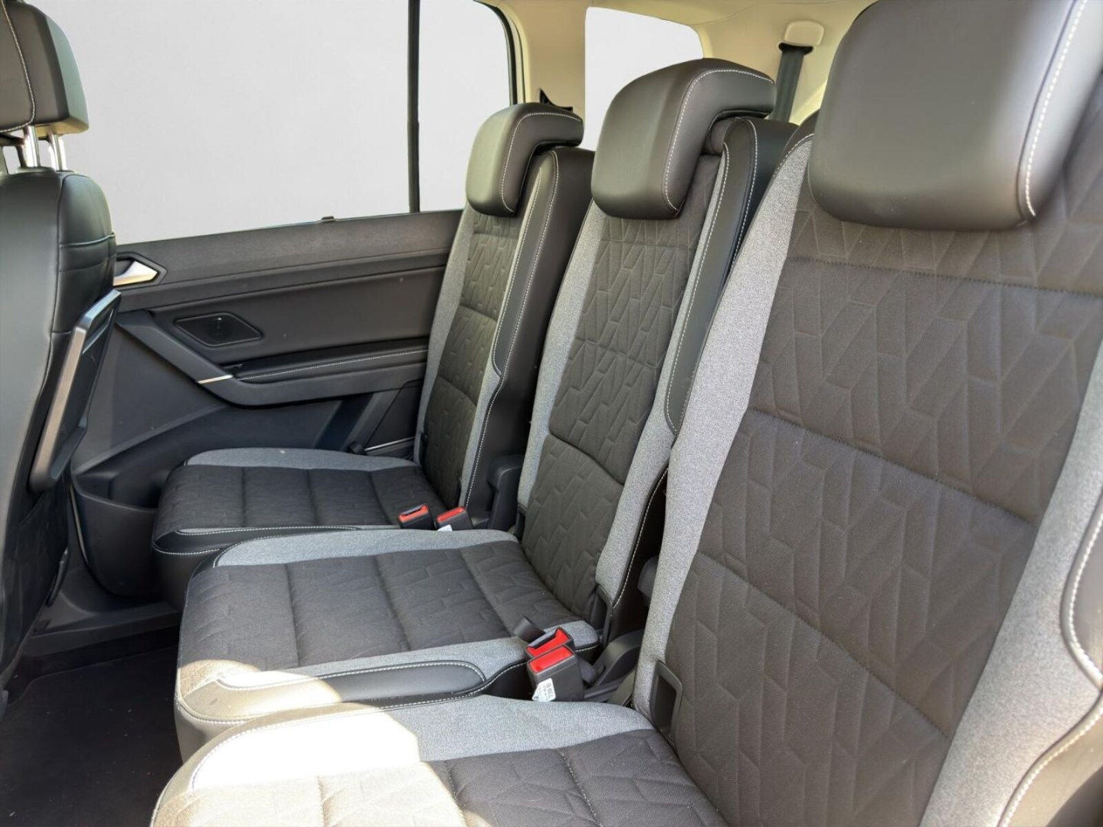 Volkswagen Touran – Bild 14