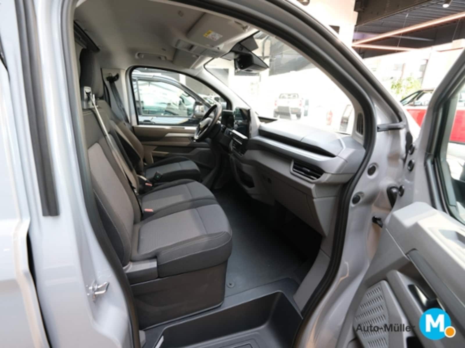 Volkswagen Transporter Kasten kurzer Radstand – Bild 4