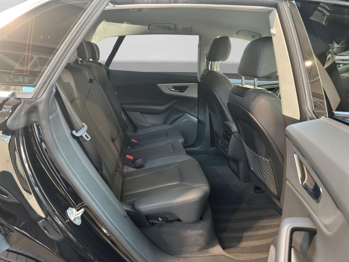 Bild über Audi Q8 50 TDI quattro tiptronic - für weitere Informationen kontaktieren Sie den Audi Partner