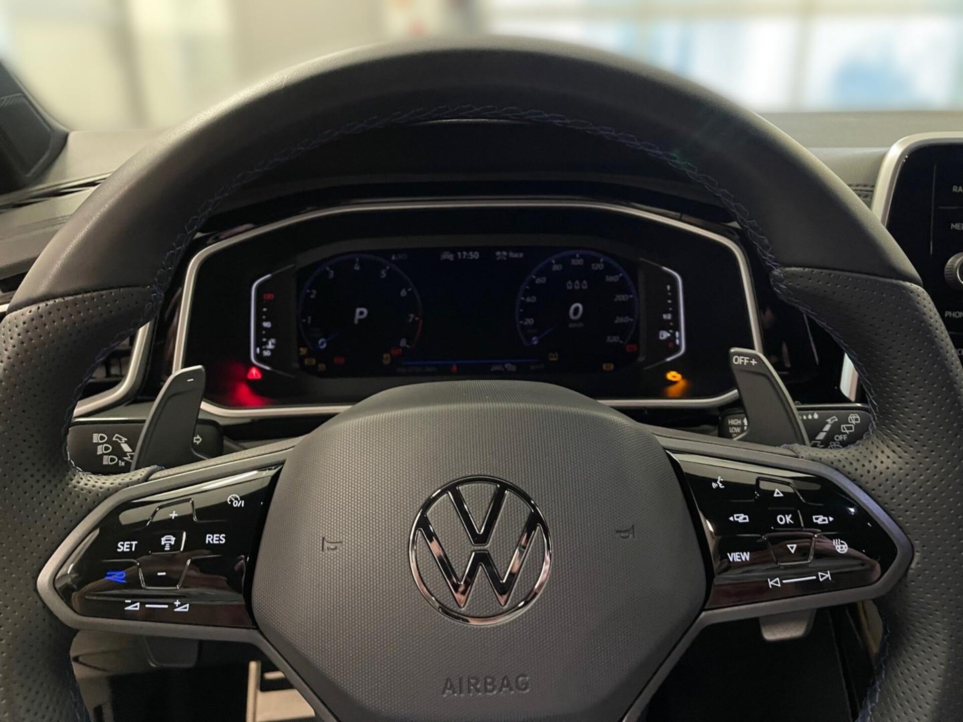 Volkswagen T-Roc R