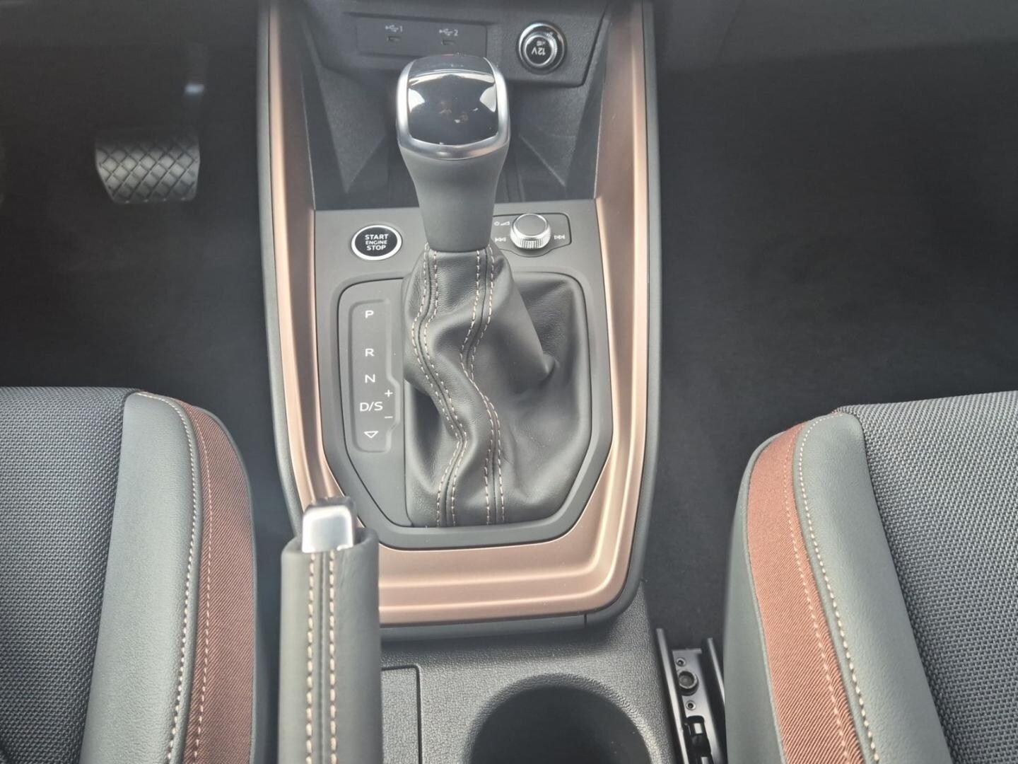 Bild über Audi A1 Sportback S line 40 TFSI S tronic - für weitere Informationen kontaktieren Sie den Audi Partner