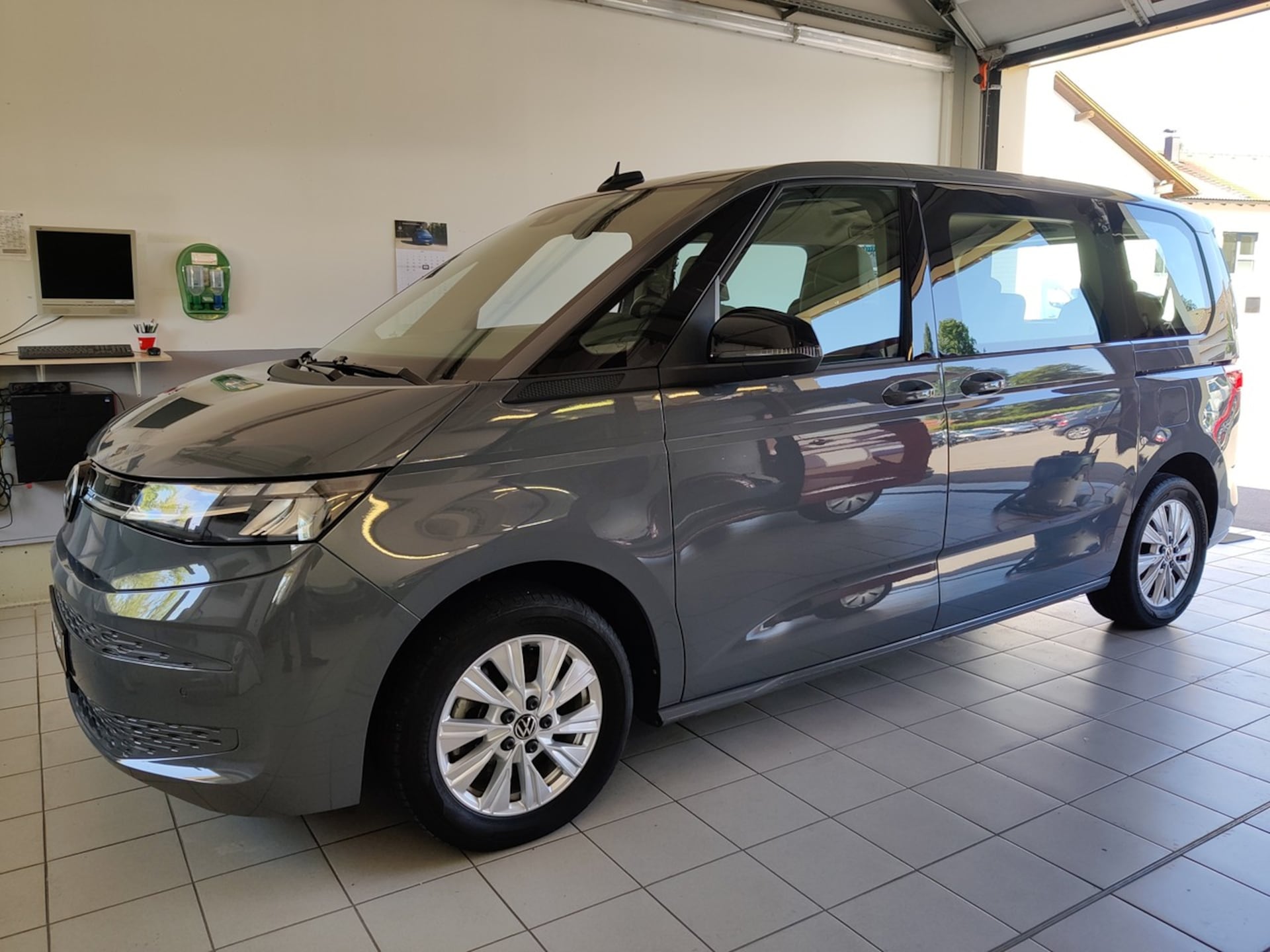 Volkswagen Multivan Life