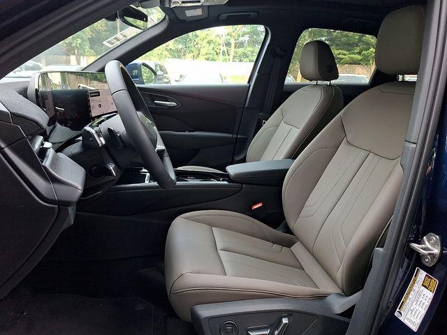 2026 Audi Q3 Base - Photo 6