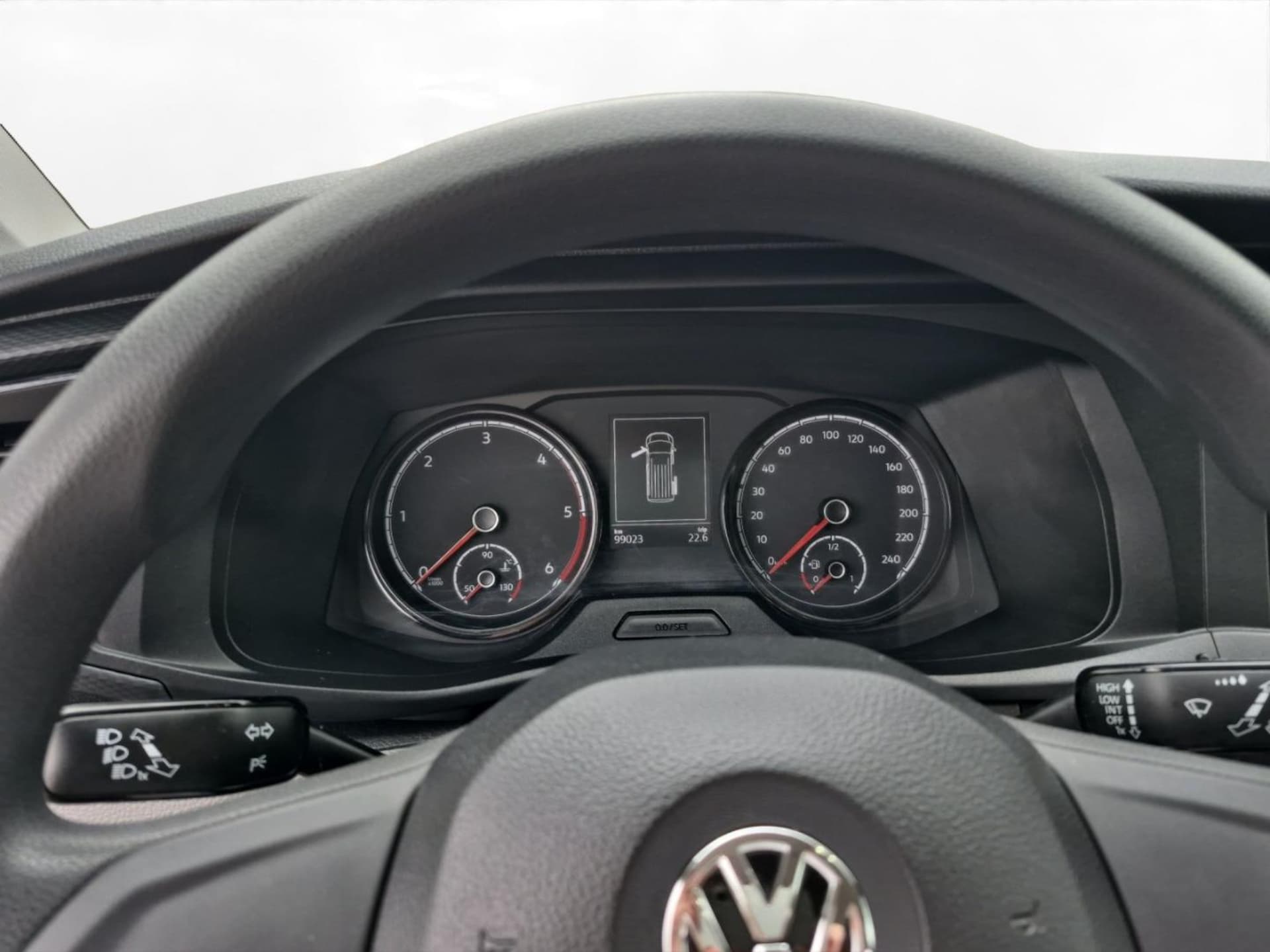 Volkswagen T6.1 Transporter Kombi langer Radstand