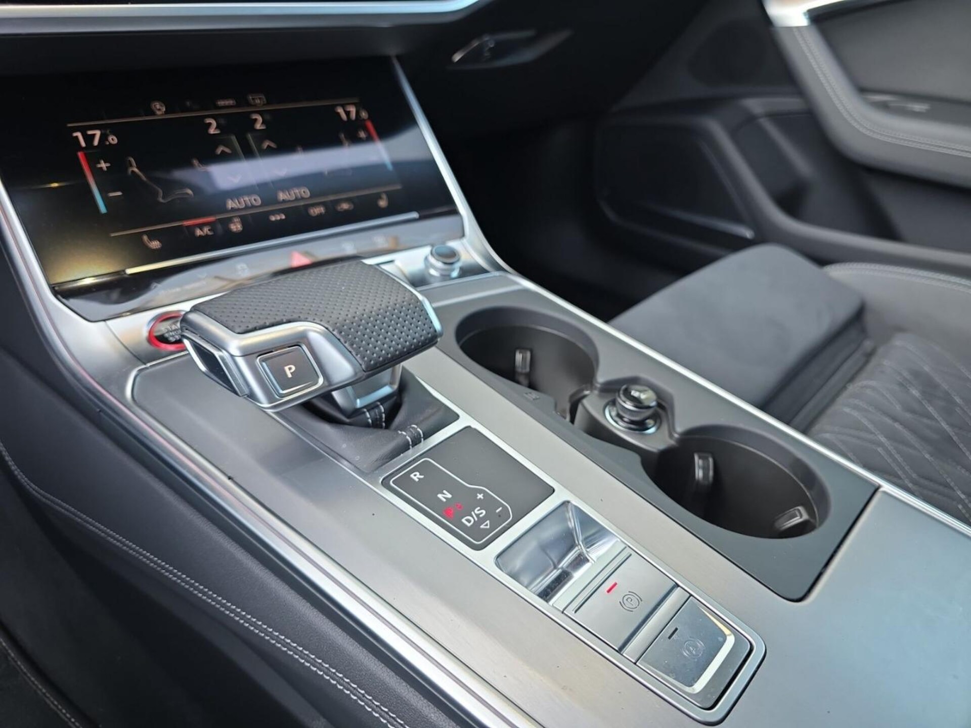 Audi S6 Avant