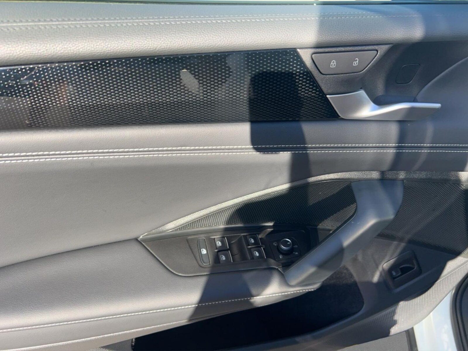 Volkswagen Tiguan – Bild 13