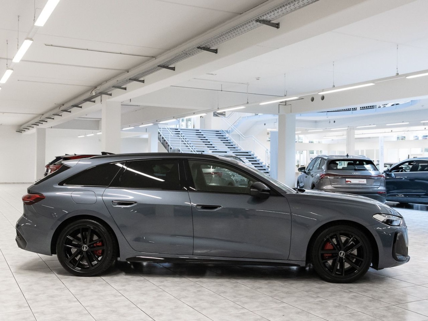 Bild über Audi A5 Avant e-hybrid e-hybrid quattro 270 kW S tronic - für weitere Informationen kontaktieren Sie den Audi Partner