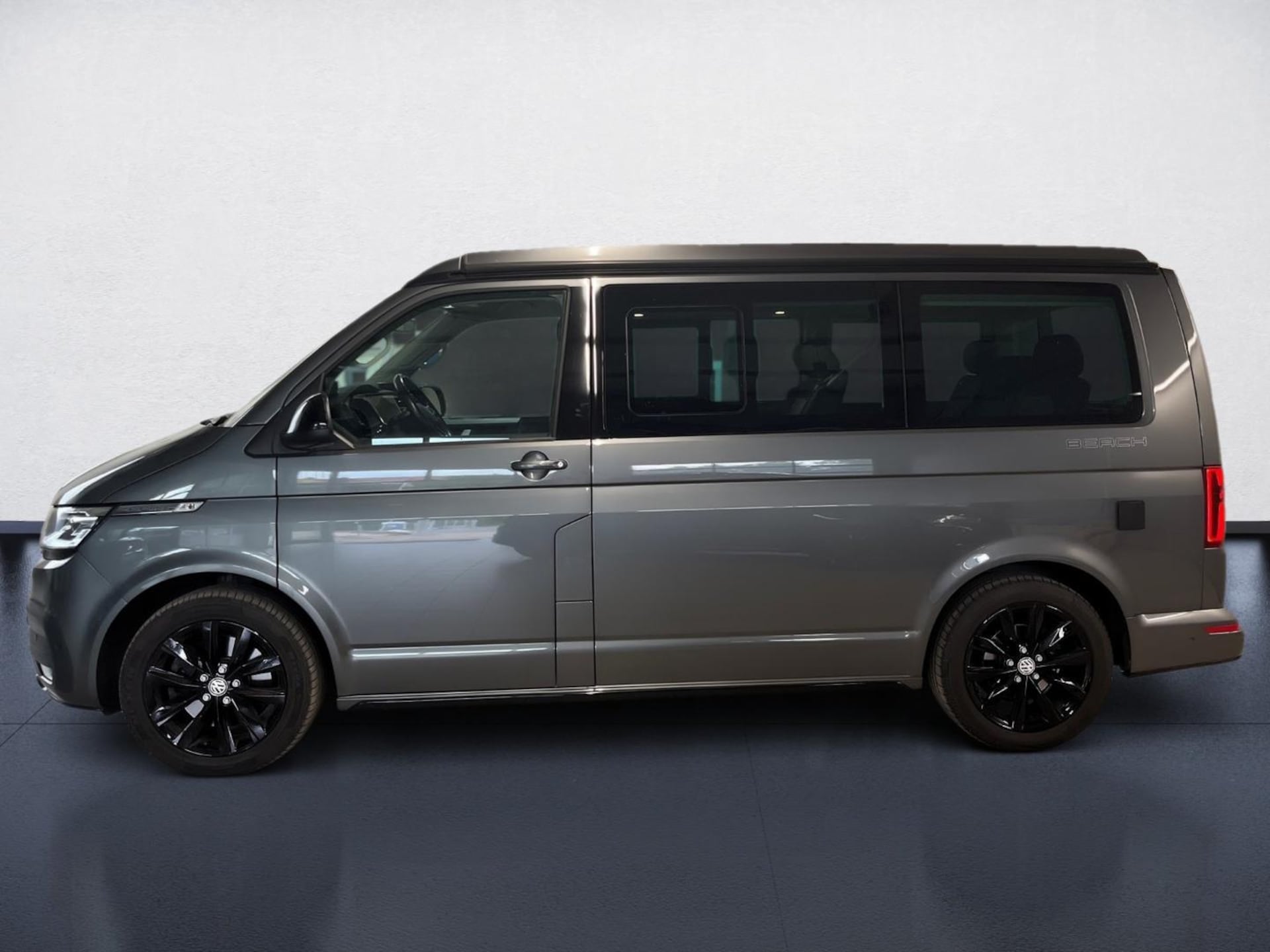 Volkswagen T6.1 California Beach