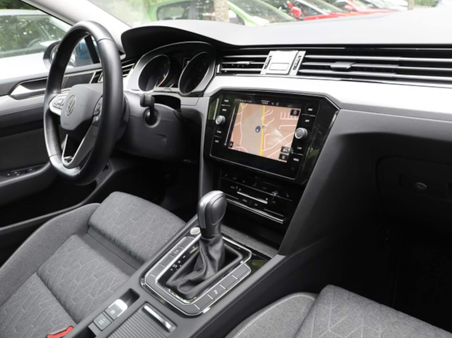 Volkswagen Passat Variant Business