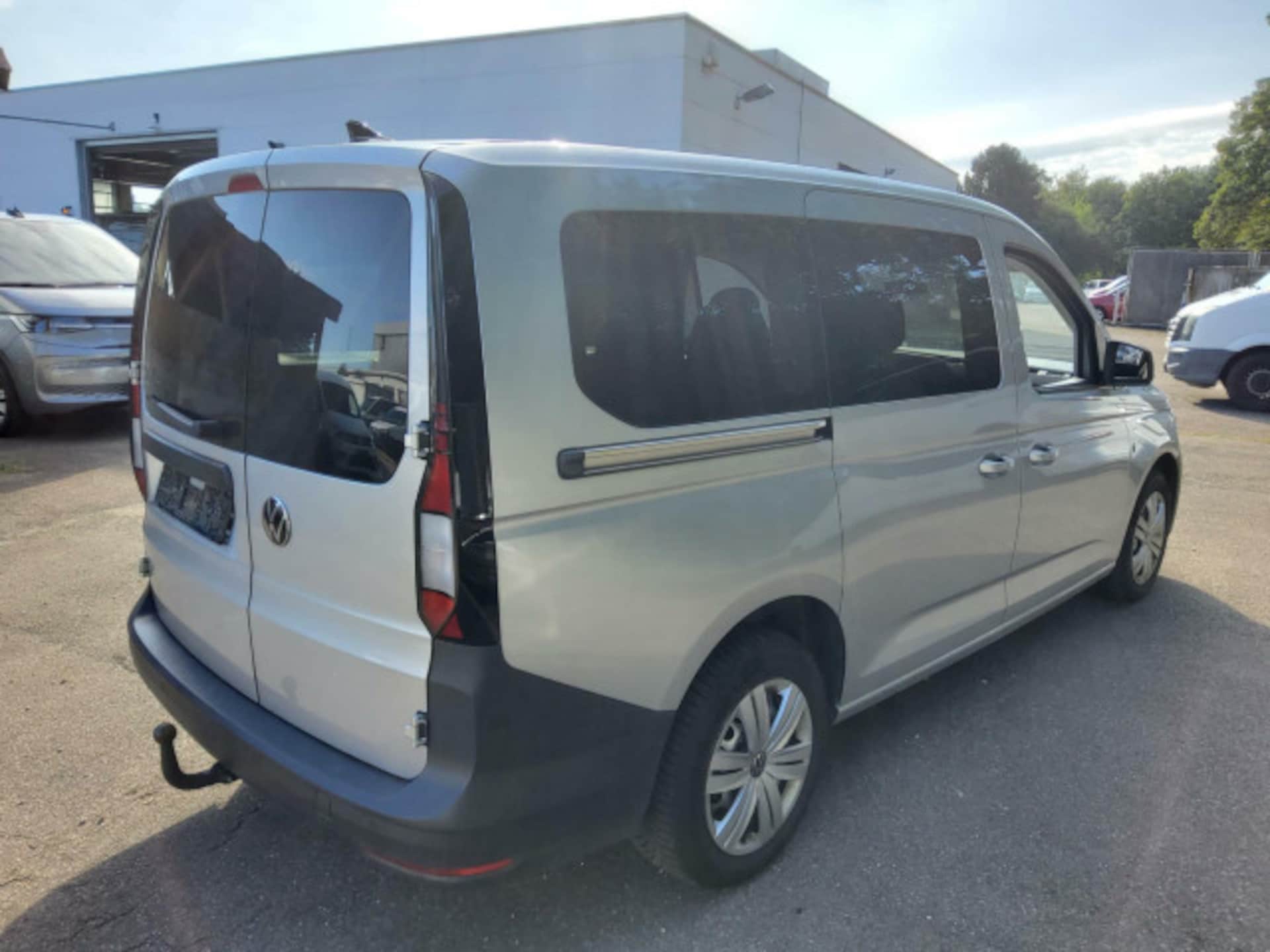 Volkswagen Caddy Maxi Basis-Modell