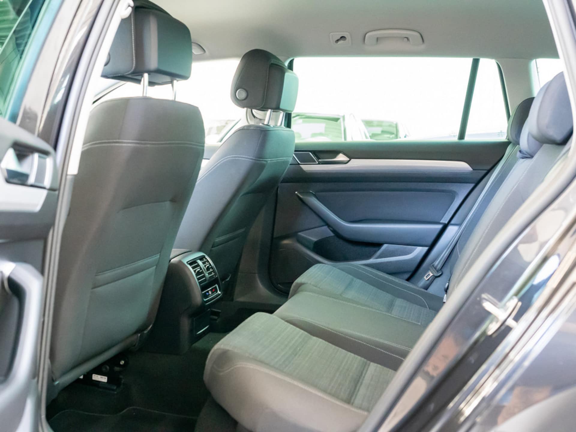 Volkswagen Passat Variant Business