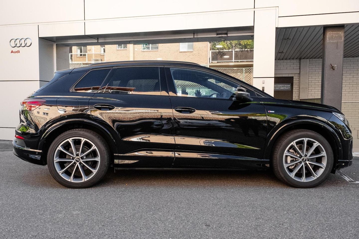 Image about Audi Q4 e-tron 55 e-tron quattro