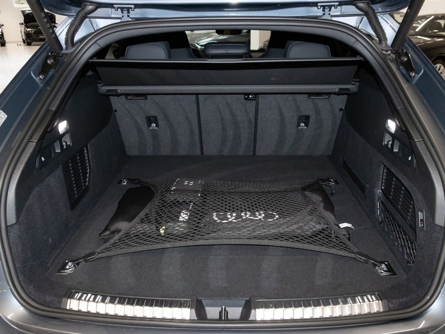 Bild über Audi A5 Avant e-hybrid e-hybrid quattro 270 kW S tronic - für weitere Informationen kontaktieren Sie den Audi Partner