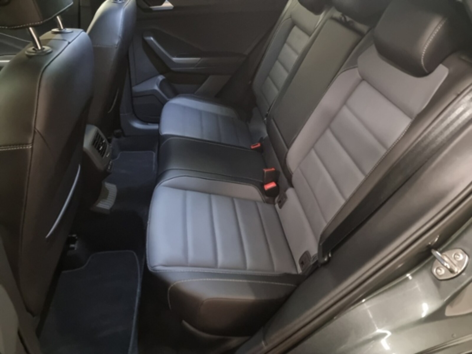 Volkswagen T-Roc – Bild 13