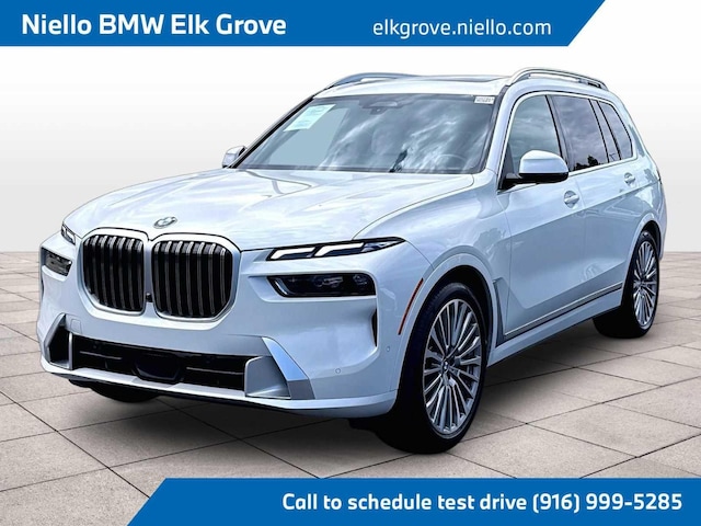 2023 BMW X7