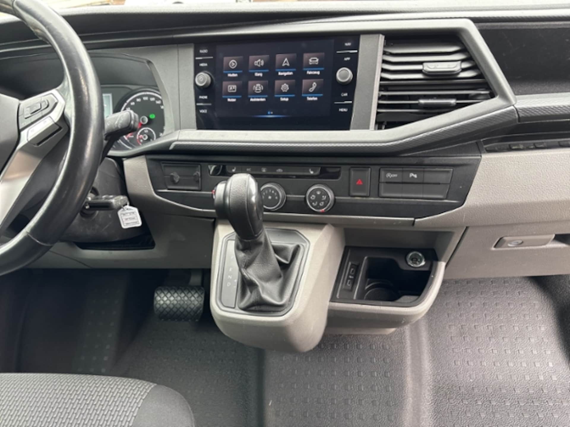 Volkswagen T6.1 Transporter Kasten kurzer Radstand