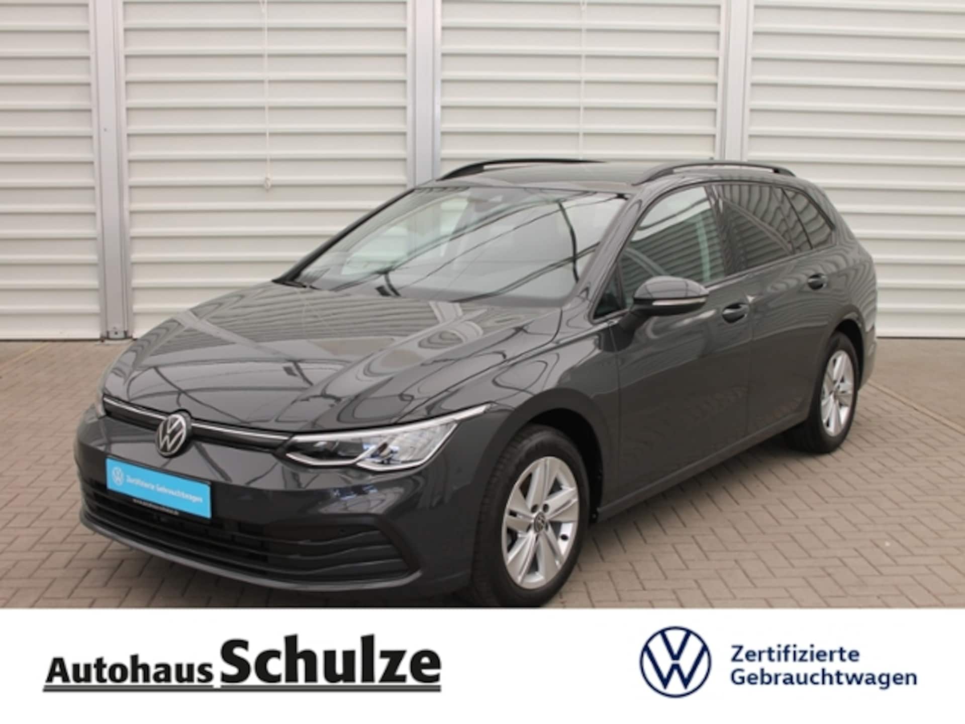 Volkswagen Golf Variant Life