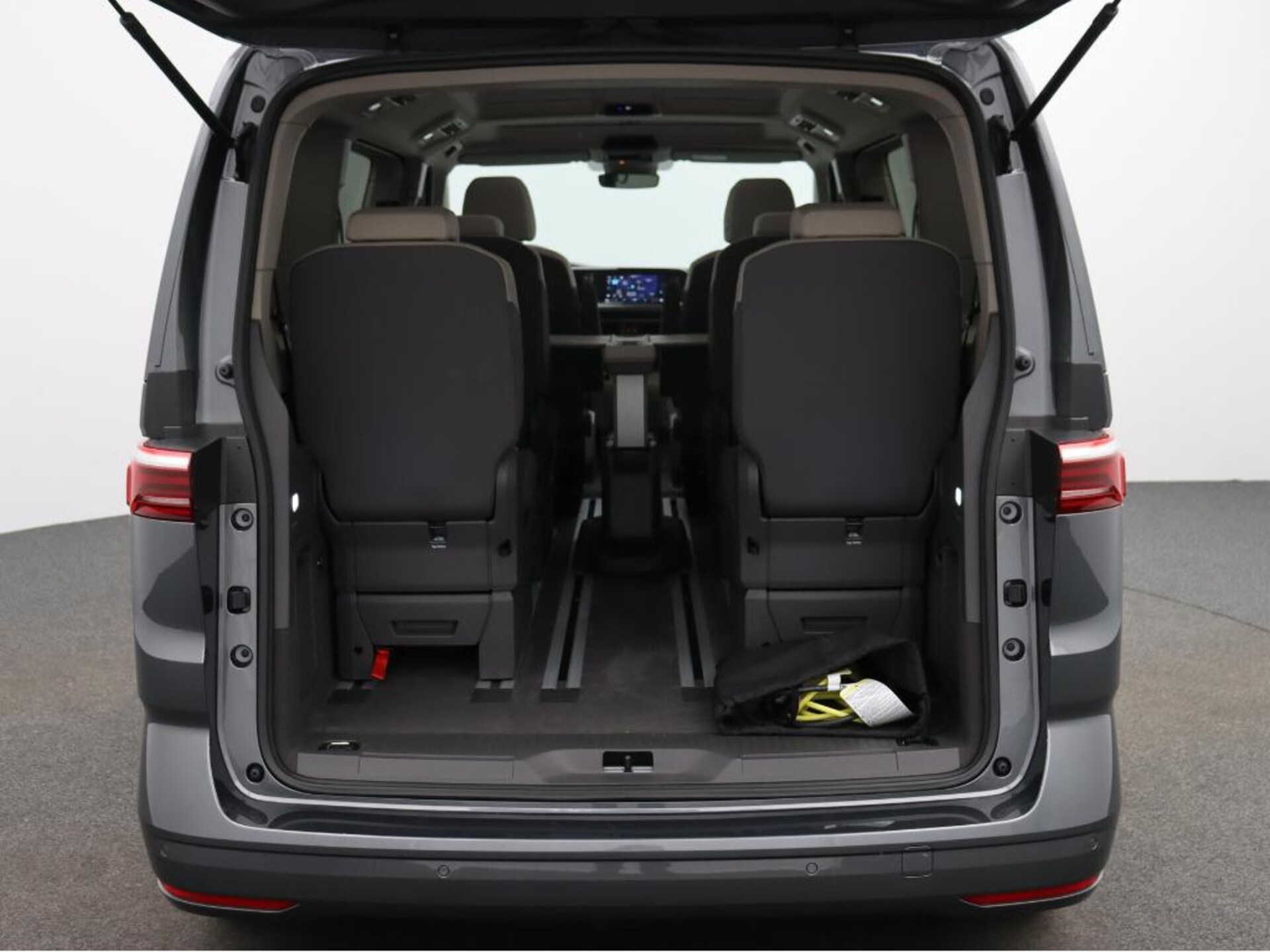 Volkswagen Multivan Basis-Modell