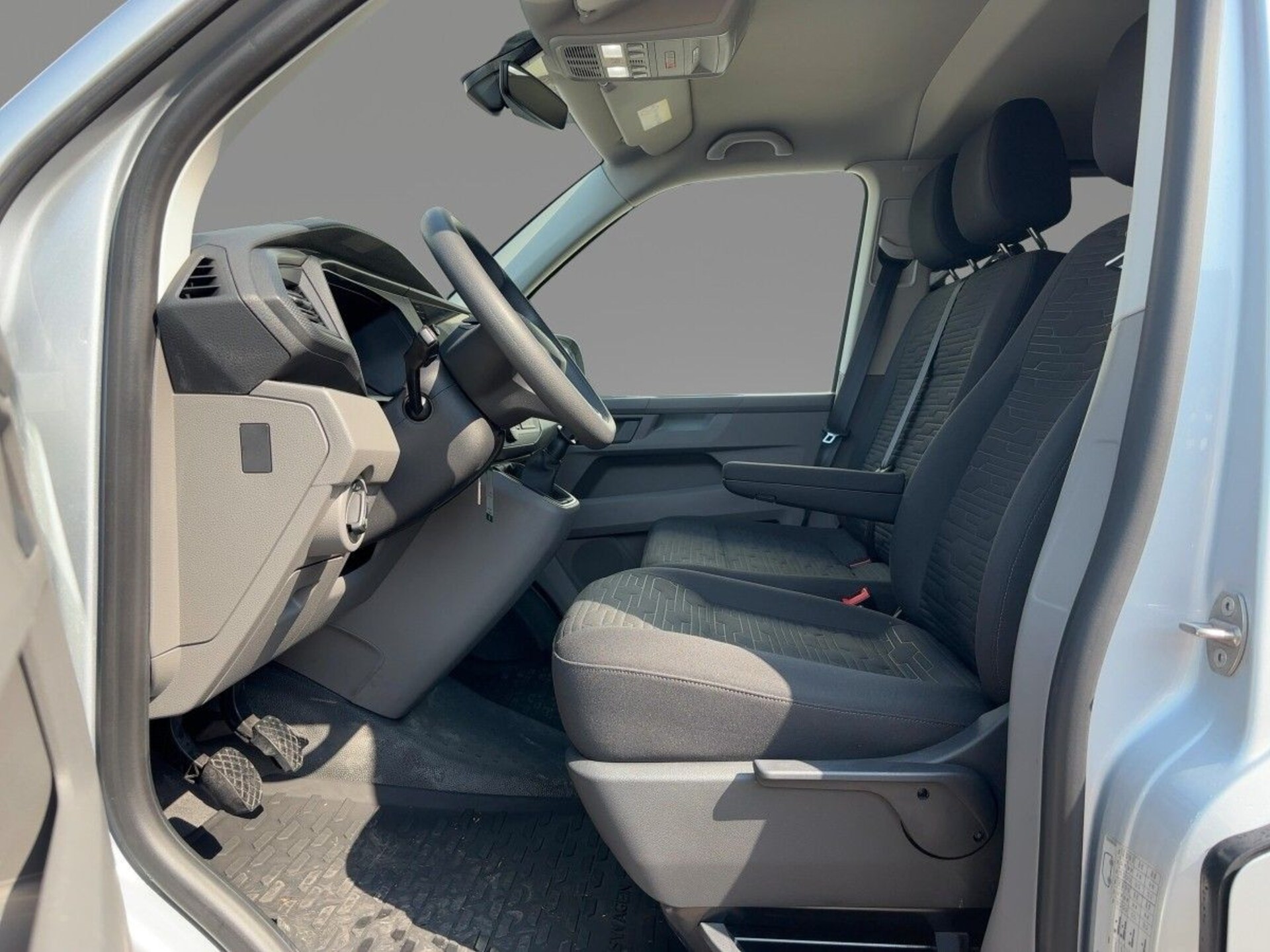 Volkswagen T6.1 Caravelle kurzer Radstand Comfortline