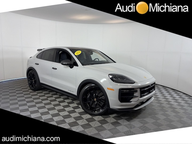 Photo of 2024 Porsche Cayenne Coupé 