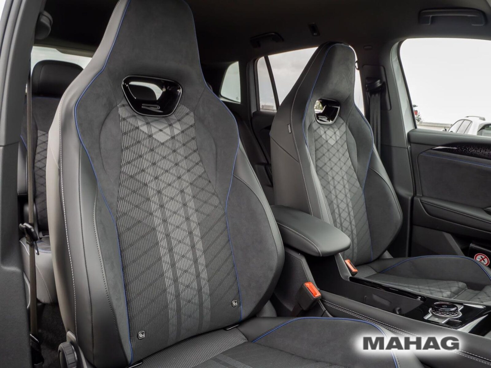 Volkswagen Tiguan – Bild 13
