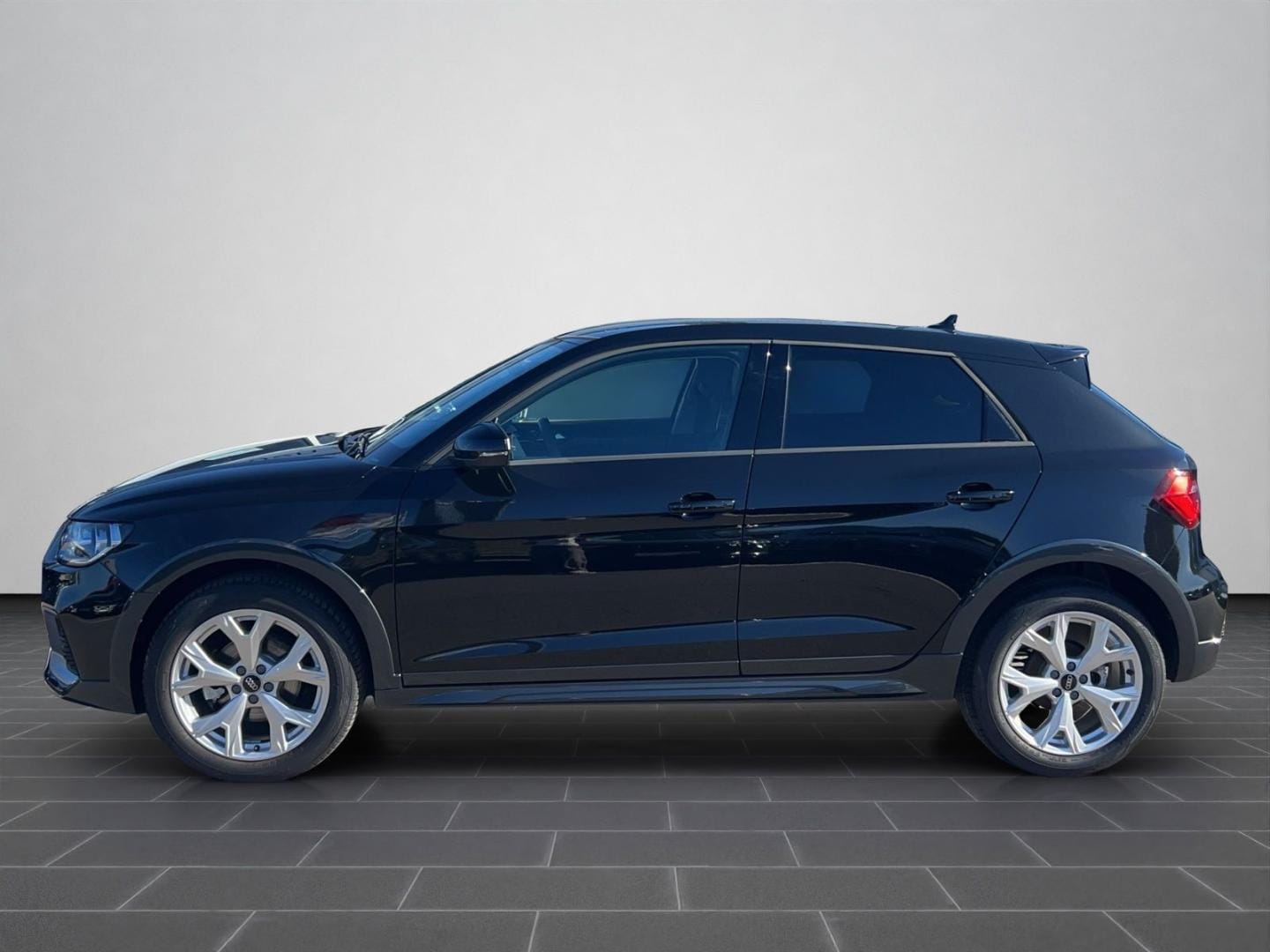 Bild über Audi A1 allstreet 30 TFSI S tronic - für weitere Informationen kontaktieren Sie den Audi Partner