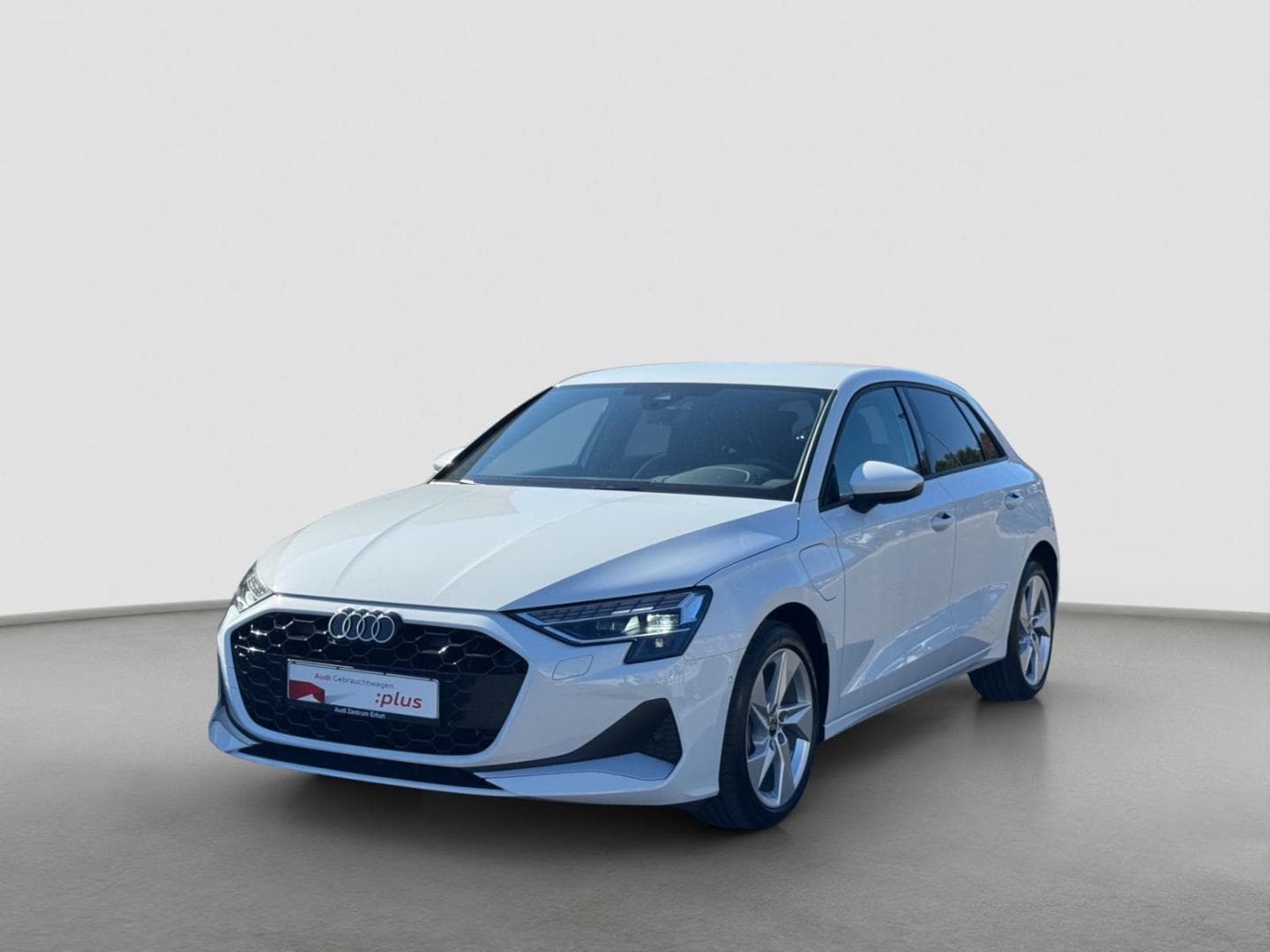 Bild über Audi A3 Sportback TFSI e advanced 40 TFSI e S tronic - für weitere Informationen kontaktieren Sie den Audi Partner