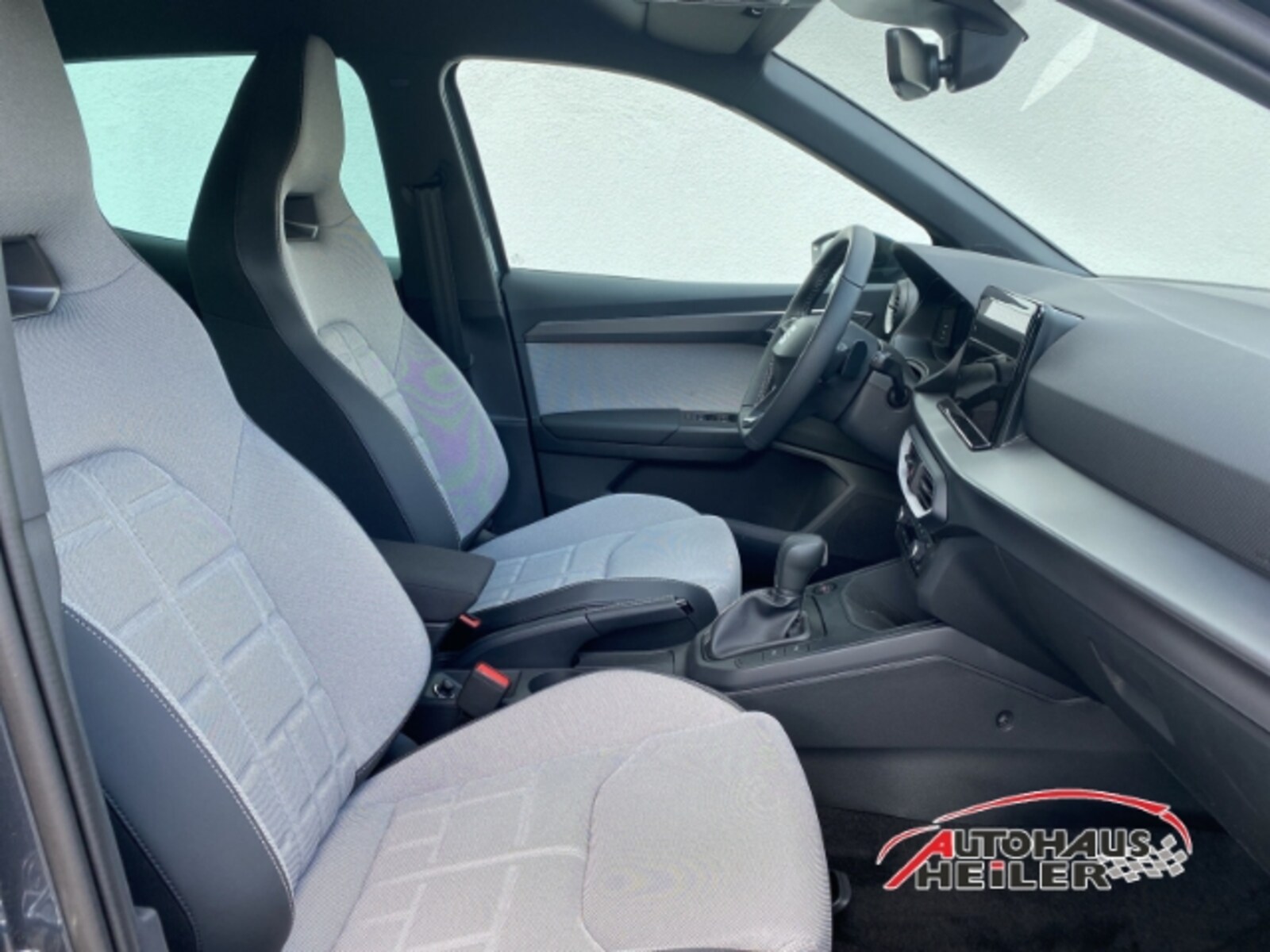 SEAT Arona – Bild 8